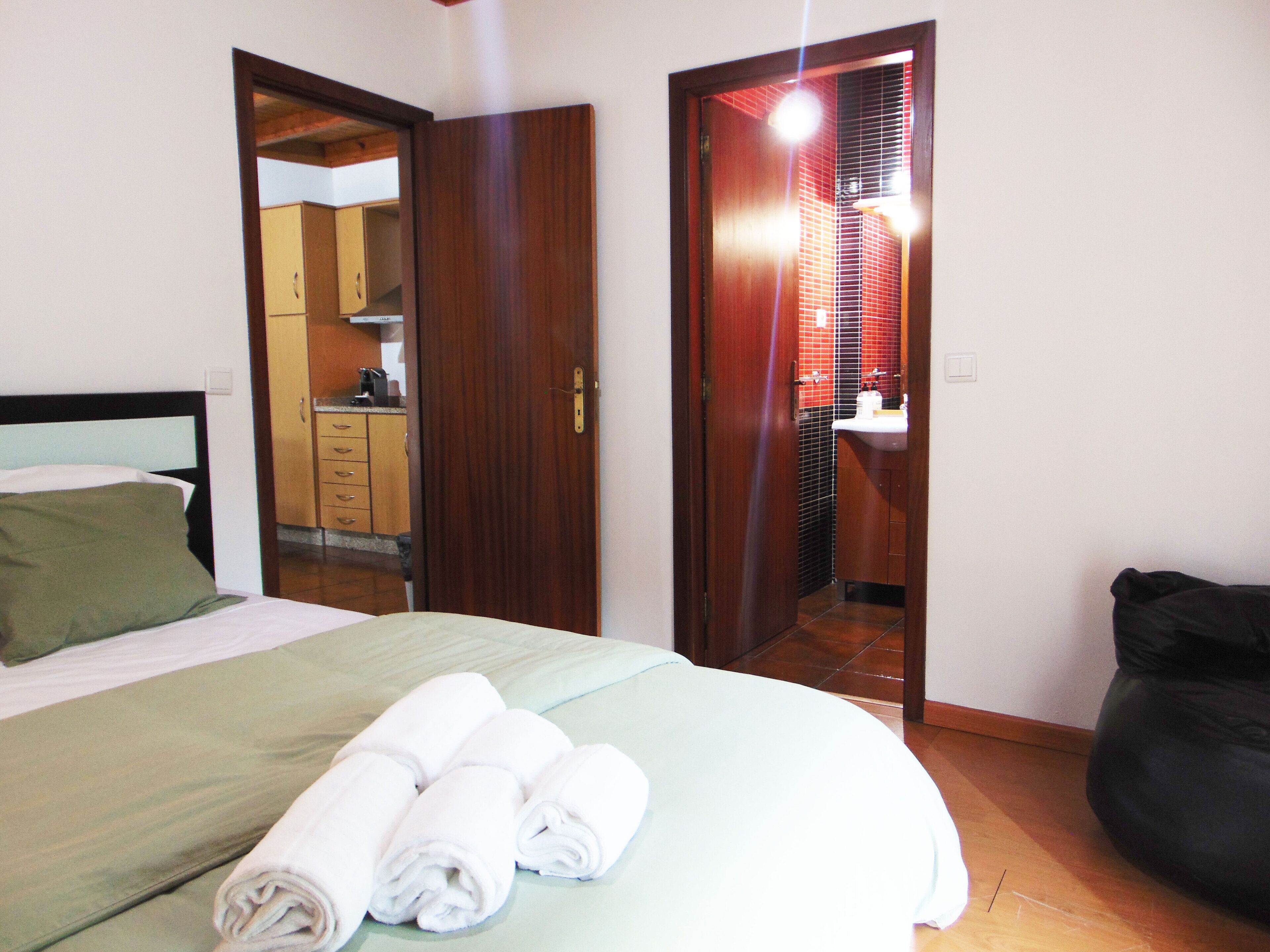 1 chambre, Wi-Fi gratuit, draps fournis