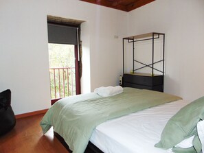 1 bedroom, free WiFi, bed sheets - Aldeia do Pontido-Casa do Sobrado (Fafe)