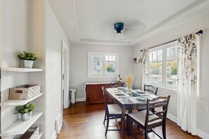 Dining - Inviting Bremerton getaway with full kitchen, WiFi & great central location (Bremerton)