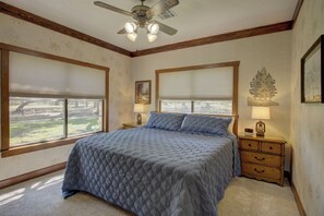 3 Schlafzimmer, Schreibtisch, kostenloses WLAN, Bettwäsche