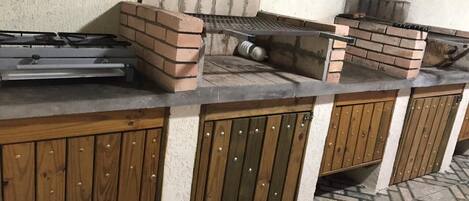 Grill-/Picknickplatz