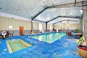 Indoor pool, a heated pool - Riverfront cabin with 4 bed/3.5 bath- hot tub, pool, firepit, views & Central AC (Myrtle Beach)
