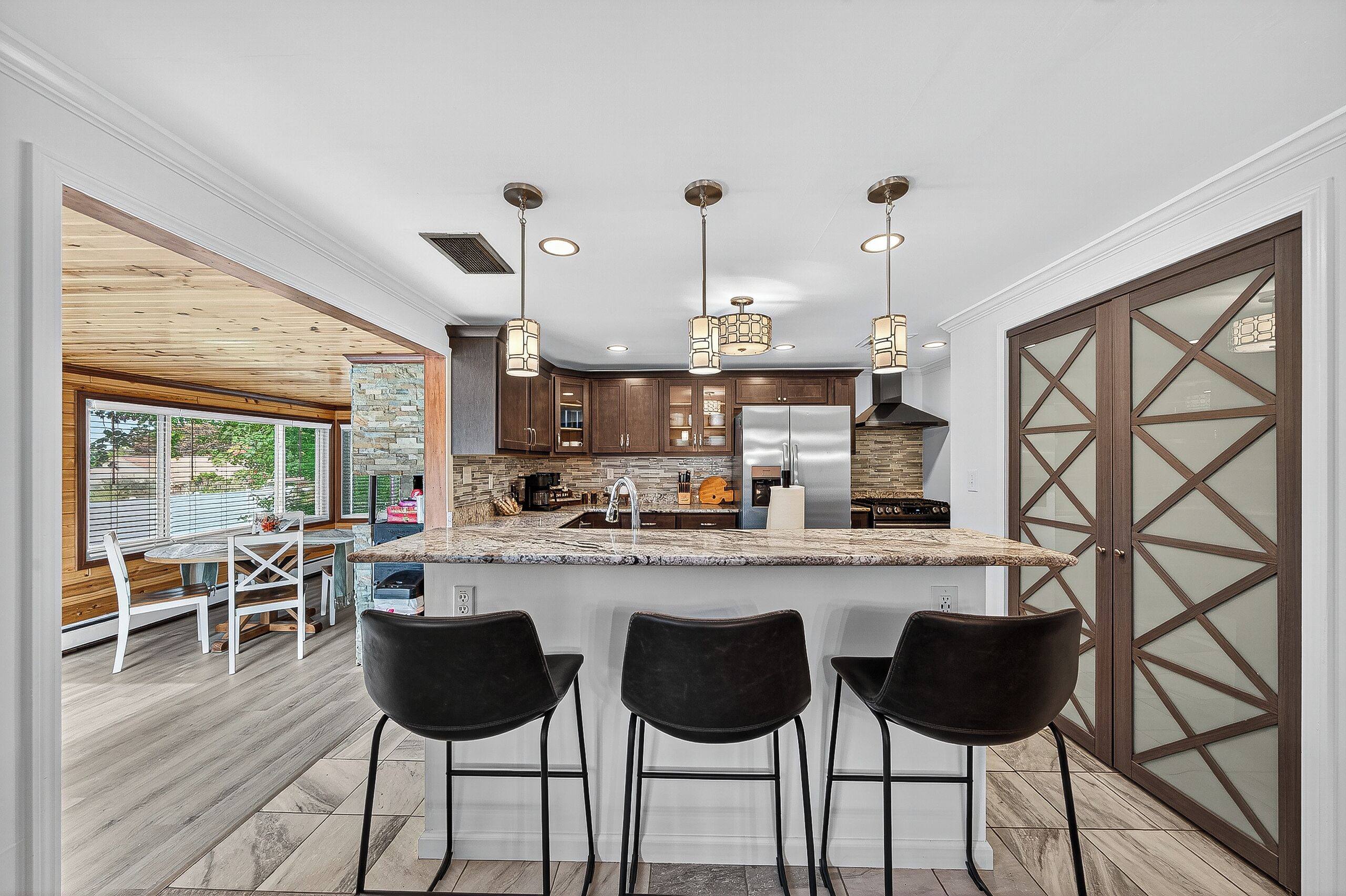 Oven, stovetop, dishwasher