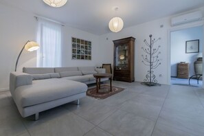 Living area - Alba House Malpensa (Gallarate)