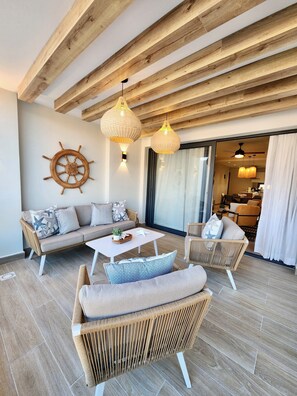 TV - Luxury Beachside Retreat & Private Plunge Pool (Punta Cana)