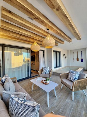 Terrace/patio - Luxury Beachside Retreat & Private Plunge Pool (Punta Cana)