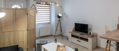 TV