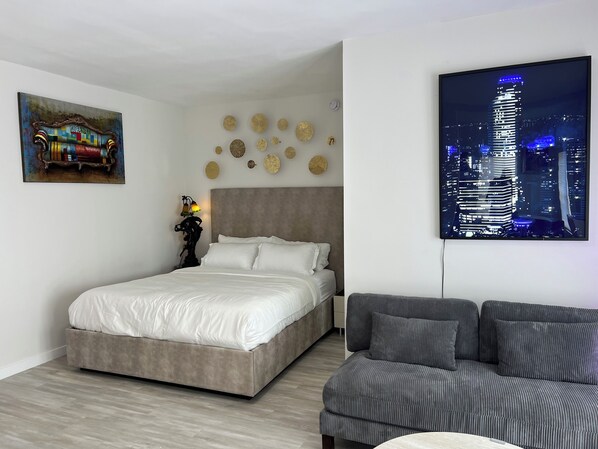 1 chambre, fer et planche Ă repasser, Wi-Fi, draps fournis