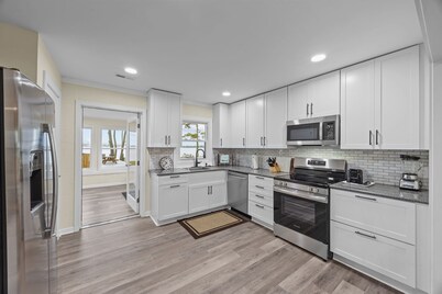 Sunset Beach on the Neuse River in Bridgeton, NC