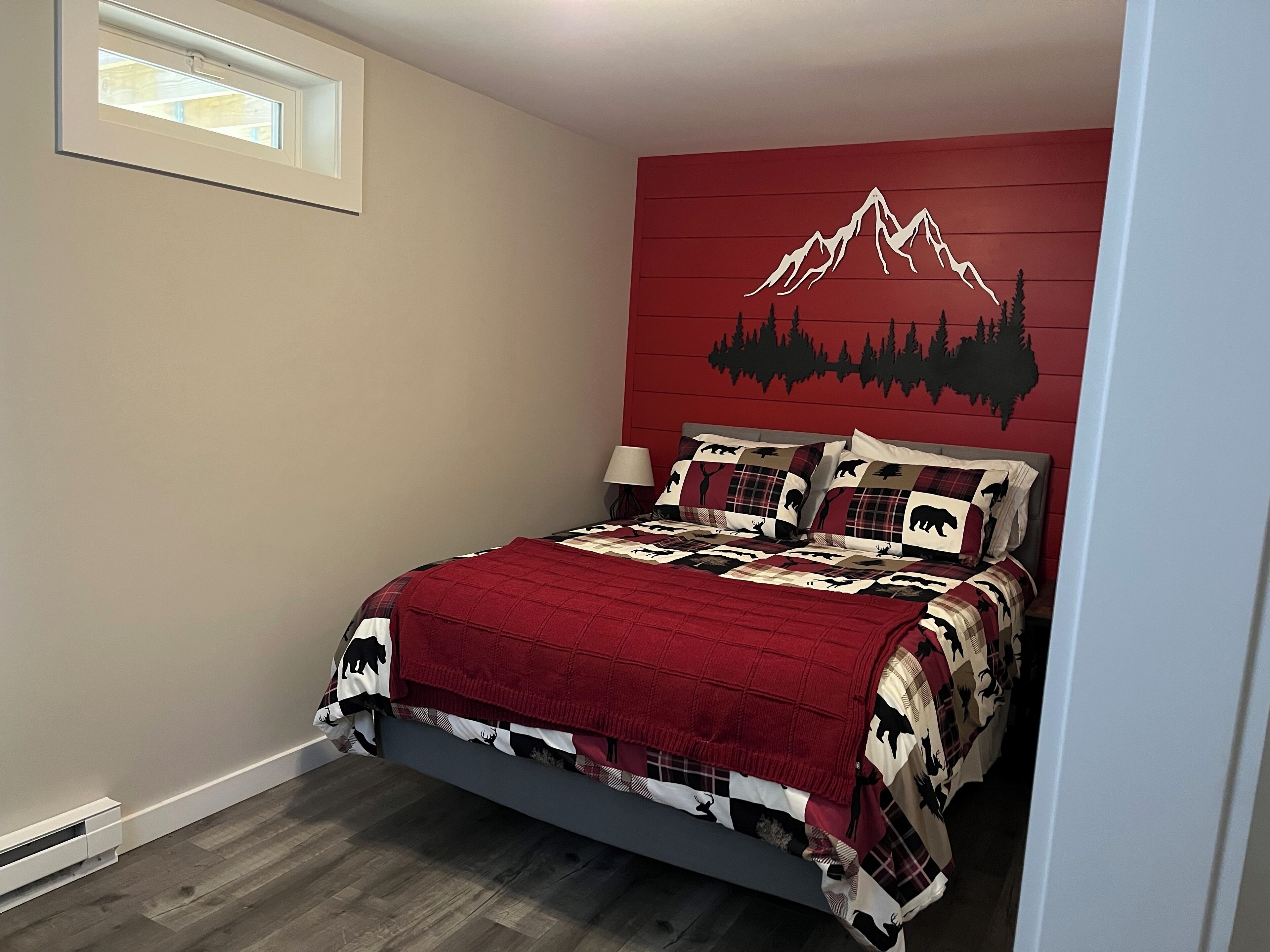 3 bedrooms, desk, free WiFi, bed sheets