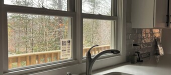 Cozy 3 bedroom 2 bathroom chalet centrally located in Southern Vermont.