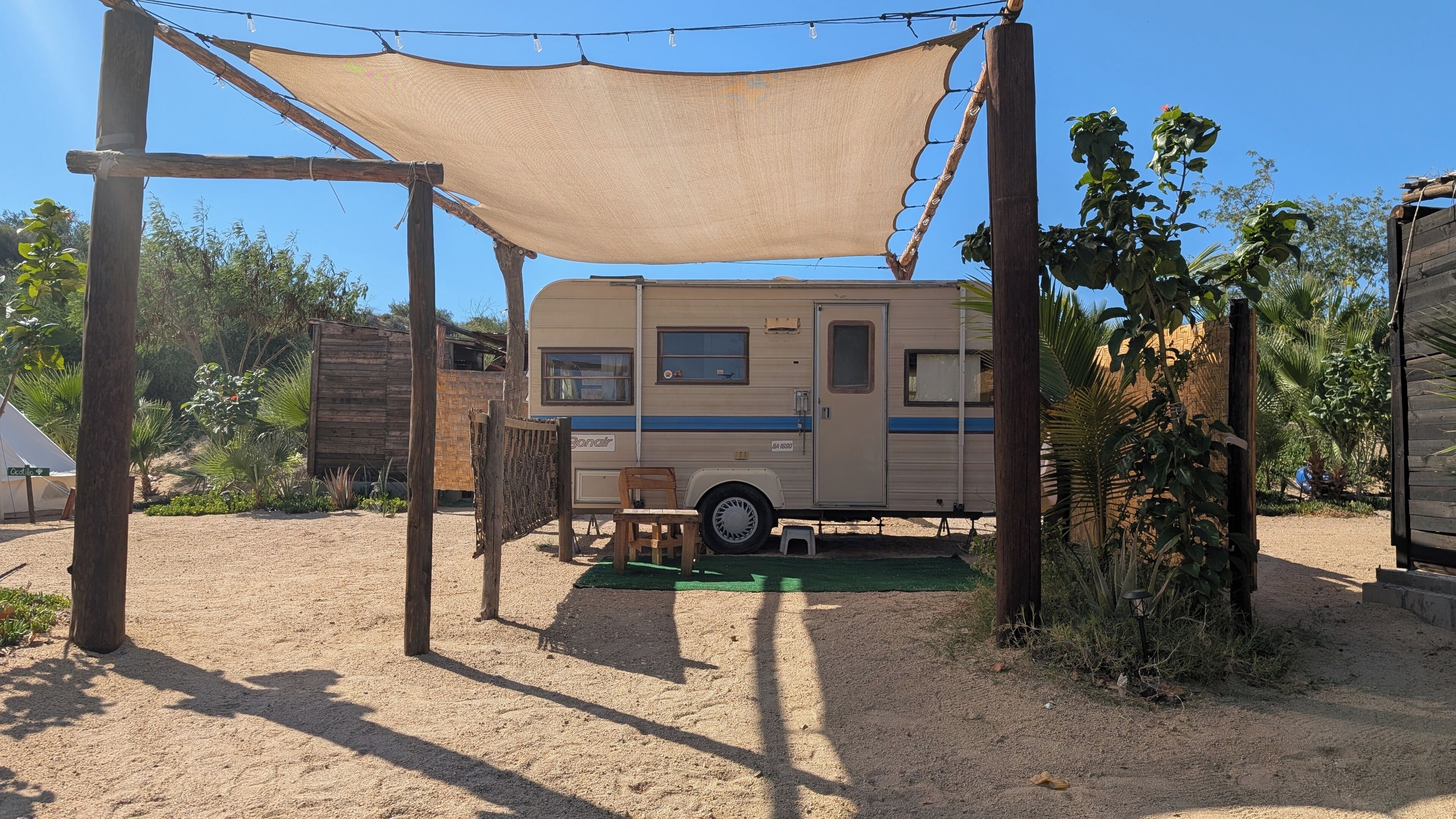 Casa rodante clásica | Wifi gratis y ropa de cama 