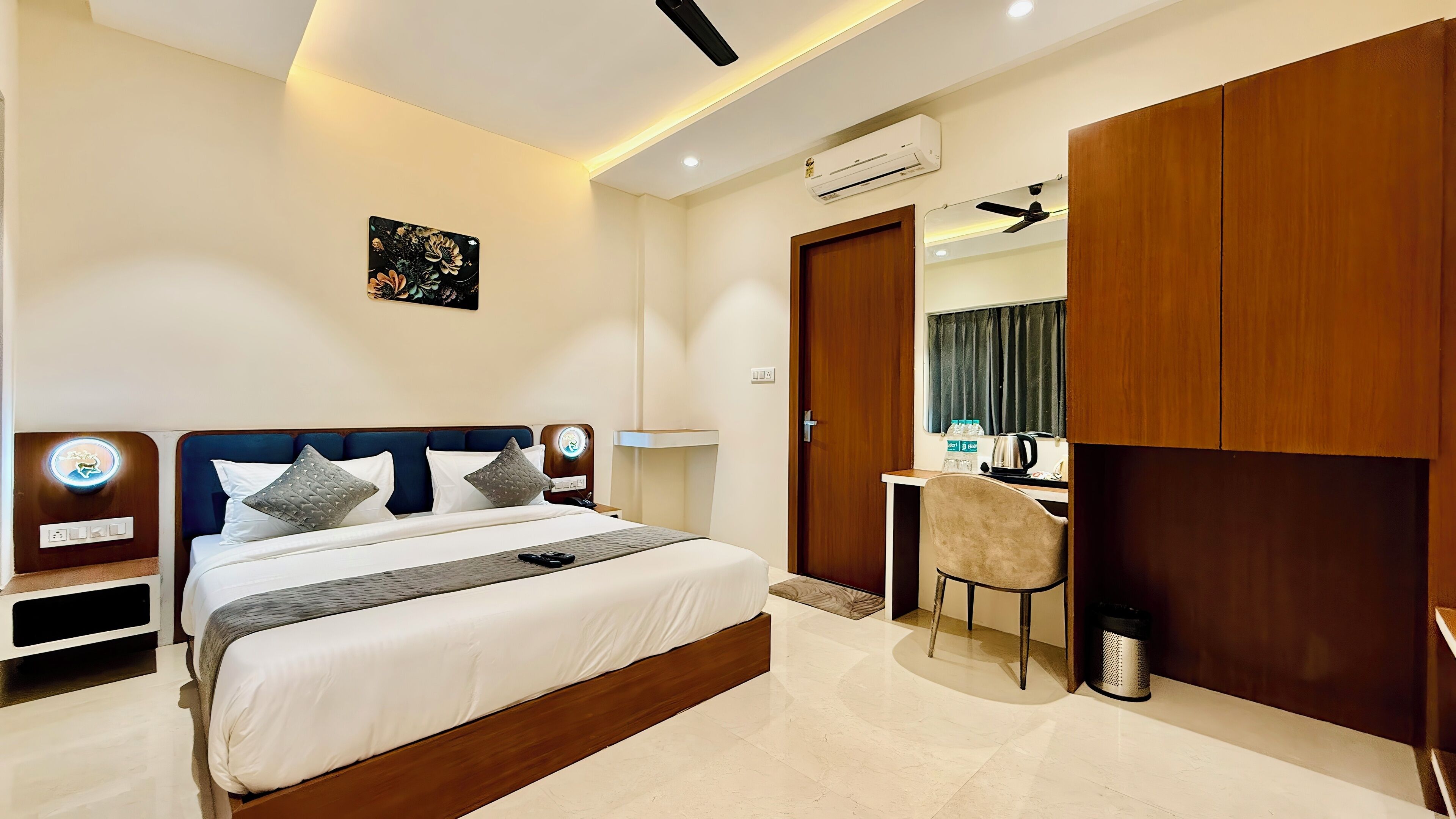 Deluxe dubbelrum | Skrivbord, arbetsyta för laptop och gratis wi-fi