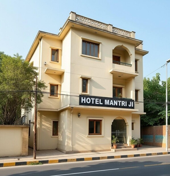 واجهة المنشأة