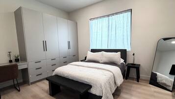 2 Schlafzimmer, Bügeleisen/Bügelbrett, kostenloses WLAN, Bettwäsche