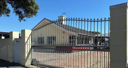 Spacious One Bedroom House