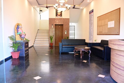 Maharaja Agrashen Bhawan