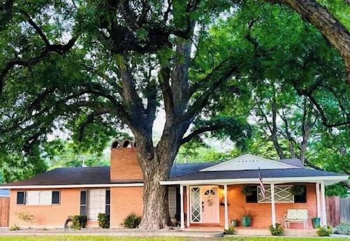 Casa Consuelo, A charming house in peaceful South Del Rio