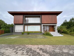 Exterior - House in Praia do Forte - Mata de São João (Açu da Torre)