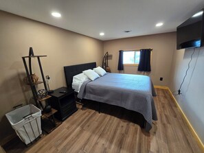 WiFi, bed sheets