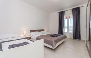 1 bedroom, free WiFi - 1 bedroom cozy apartment in Turanj (Turanj)