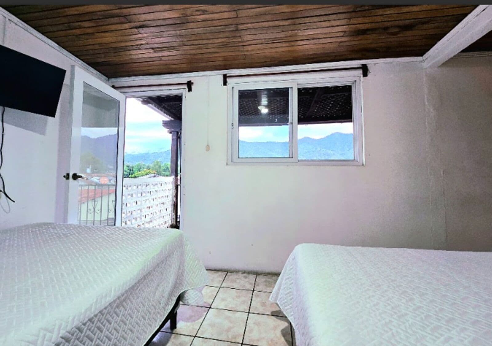 Suite familiare, balcone | Wi-Fi gratuito