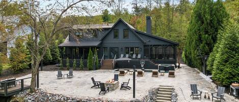 تناول الطعام بالخارج