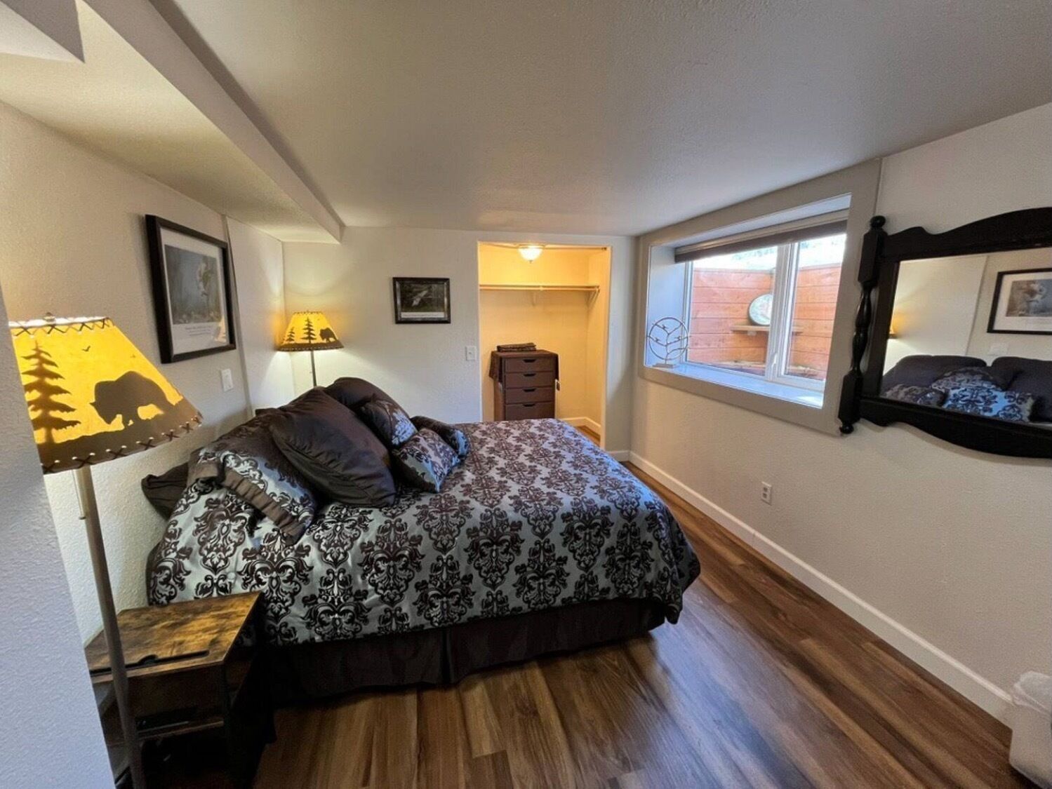 1 soverom, strykejern/-brett, wi-fi og sengetøy