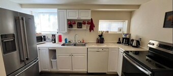 Cozy 1-bedroom apartment in Fairbanks with all the touches of home