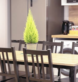 Dining - L'Esprit Normand, chaleureux appartement fraichement rénové proche CHU (Rouen)