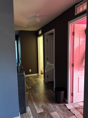 Interior - Cozy 3-bedroom mobile home in lovely Lake Elmo with AC (Lake Elmo)