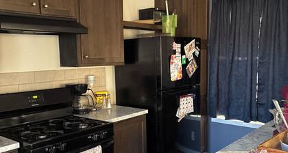 Cozy 3-bedroom mobile home in lovely Lake Elmo with AC