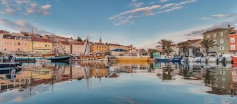 Amazing apartment in Mali Losinj with WiFi