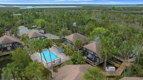 B1 - Riverview Bungalow