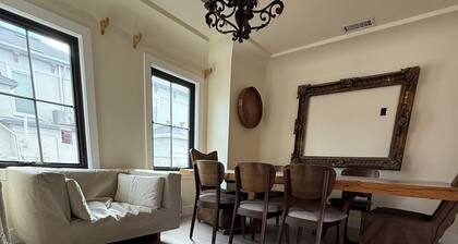 Amazing 4-bedroom apartment with AC in downtown San Rafael