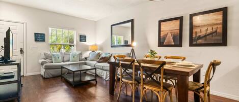 Villa (3 Bedrooms) | Front of property