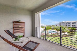 Interior - Upstaystylish Condo w Patio, Storey Lake Resort (Kissimmee)