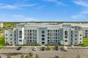 Interior - Upstaystylish Condo w Patio, Storey Lake Resort (Kissimmee)