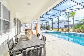 House (1 Bedroom) | Interior - Upstay - 32 Guest Home - Pool, Hot Tub and Games (Kissimmee)