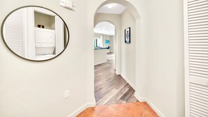 Íbúð (2 Bedrooms) | Að innan