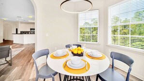 Íbúð (2 Bedrooms) | Að innan