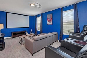 Maison (Multiple Bedrooms) | Intérieur