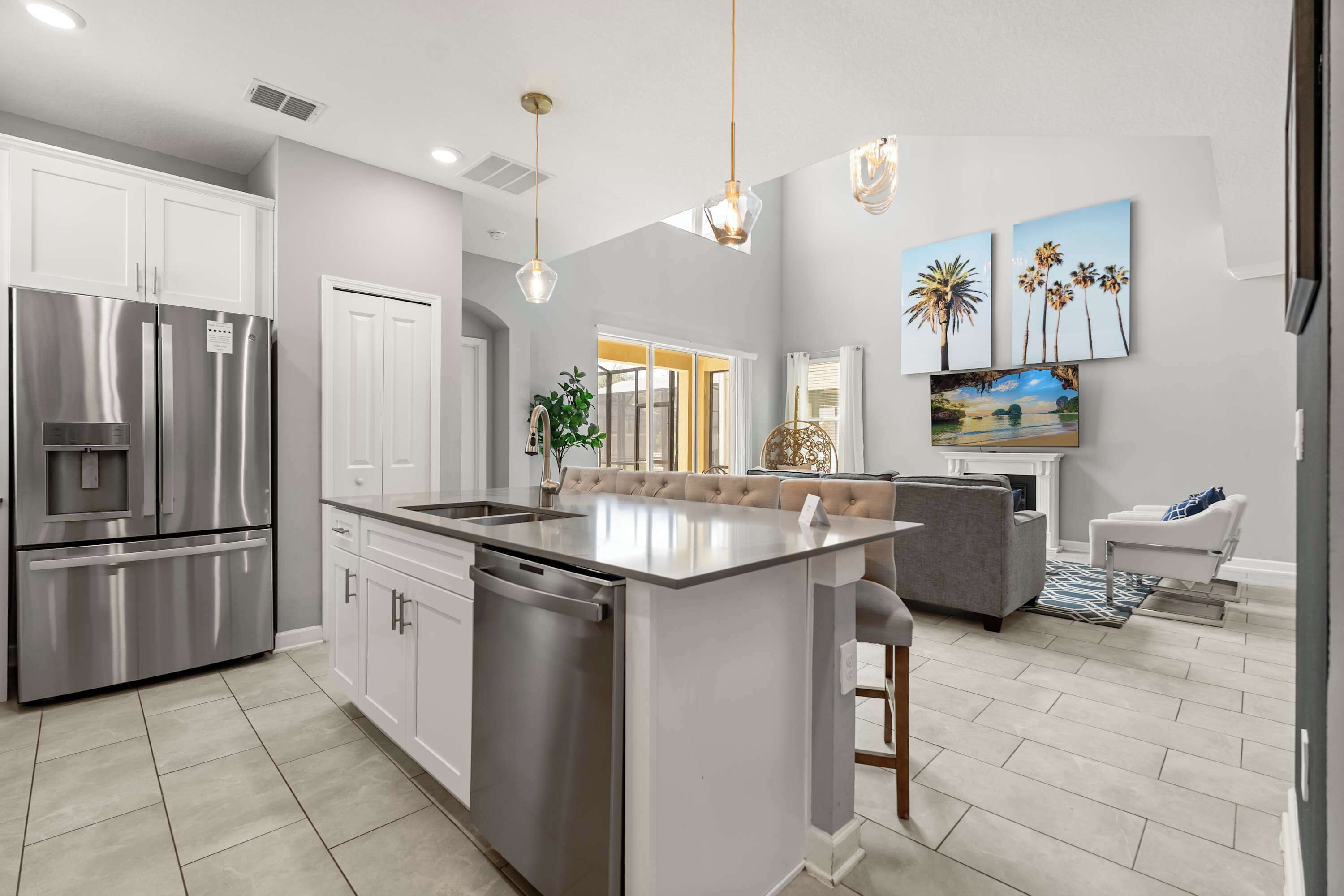 House (5 Bedrooms) | Interior