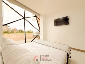 Schreibtisch, Bügeleisen/Bügelbrett, WLAN, Bettwäsche