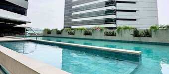 New Kennedy Norte Suite @ Millenium Towers