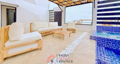 Beachfront, pool, whirlpool & firepit