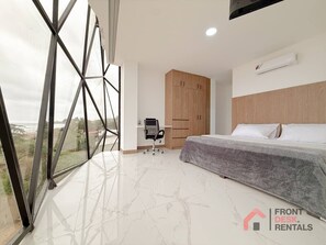 3 chambres, bureau, fer et planche à repasser, Wi-Fi