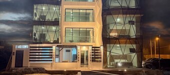 Beachfront, pool, whirlpool & firepit