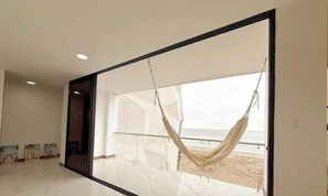 Interior - Beachfront, pool, whirlpool & firepit (Montanita)