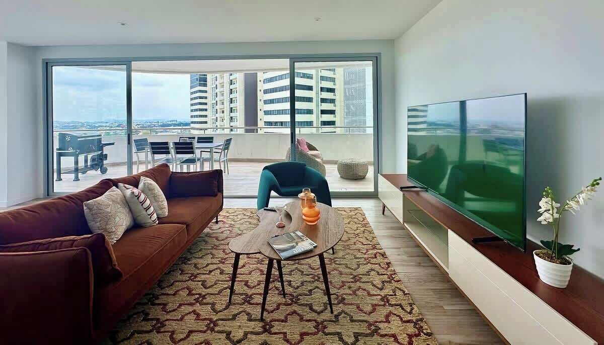 TV, offices